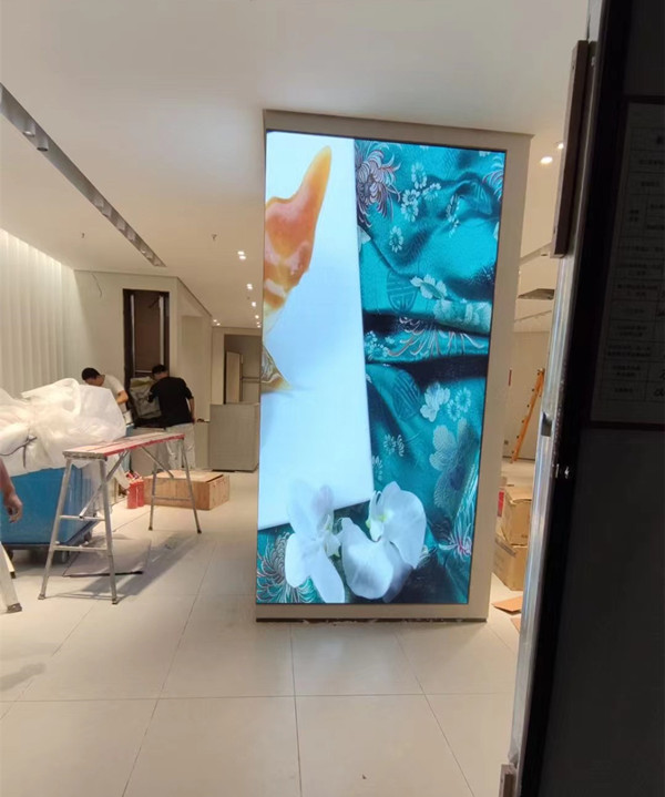 百色商场门店转角LED显示屏